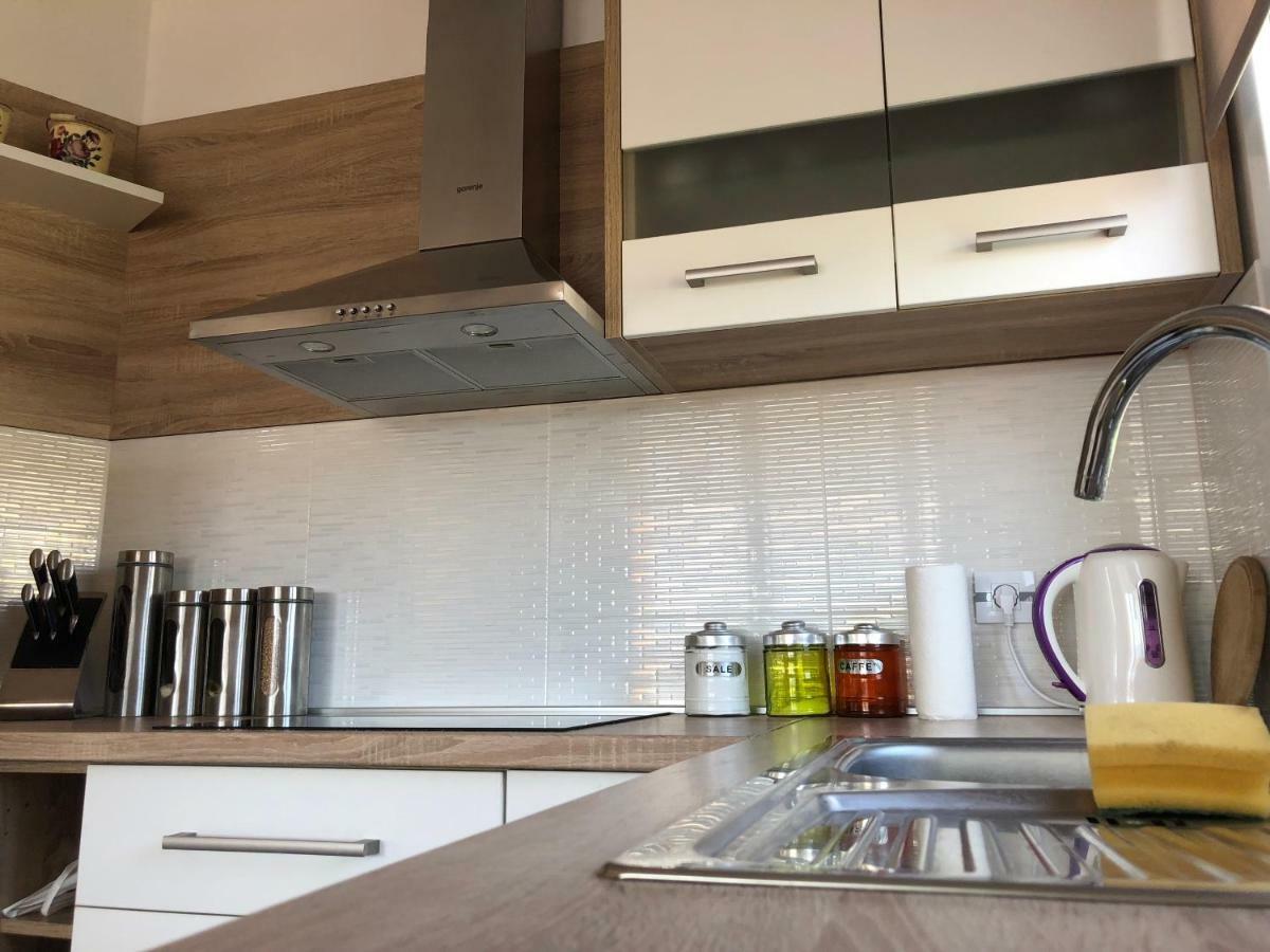 Hana Apartment 코츌라 외부 사진